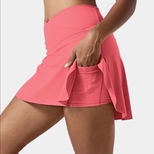 NWT Halara Best selling skirt crossover